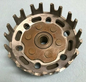 Yamaha YZ60 Clutch Basket & Gear  1981-83  Used OE  P/N 4V0-16150-00 - Picture 1 of 6