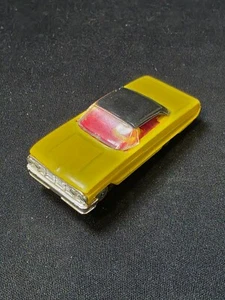 Vintage Lionel YELLOW BLACK TOP Ford Galaxie Hardtop HO SLOT CAR - Picture 1 of 7