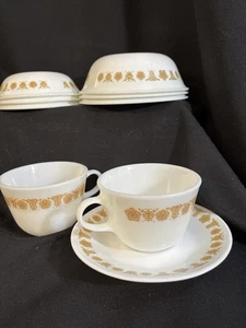 Vtg Corelle Golden Butterfly 9 Pcs 2 Cups 1 Saucer 3 Cereal Bowls 3 Berry Bowls - Picture 1 of 4