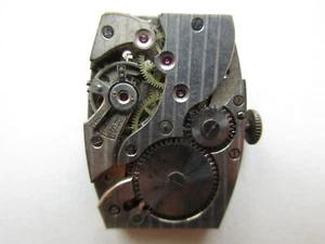 Venus cal. 130 sub seconds Swiss watch movement - running - Picture 1 of 3