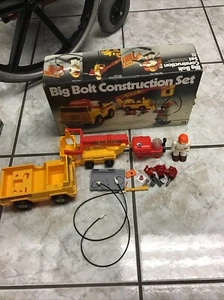 Vintage Big Bolt Construction Set Vintage Toys Tomy Corp 1980s Incomplete As Is - Picture 1 of 5