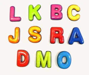 Posta Pro1 - Calamita Magnete in Resina LETTERE ALFABETO INIZIALI - Foto 1 di 1