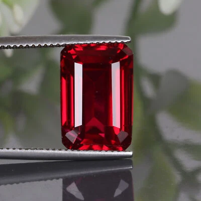 Amazing Emerald Cut 14. Carat Red Ruby Gemstone For Pendant Making - Image 1 of 4