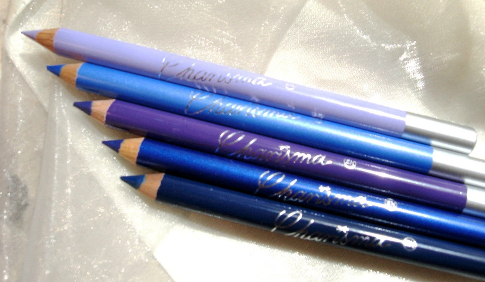 Charisma Kajal verschiedene Farben Kajalstift Lidstrich Augen Make-up