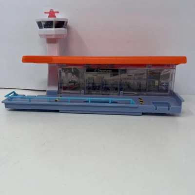 MATCHBOX Aeropuerto TERMINAL DE SALIDA Luces Sonidos Hablando Torre de Control de Tráfico Foto 1 de 4