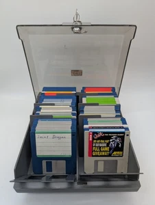 80x Amiga 3,5" Disketten + Diskettenbox - Bild 1 von 5