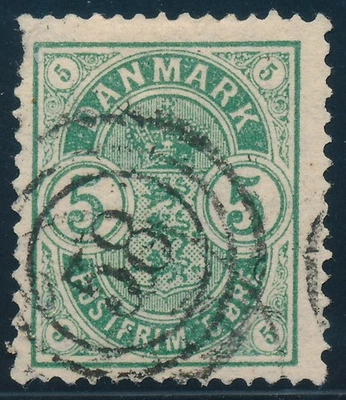 Sello antiguo de Dinamarca de 1882, Scott 35 usado, 5º números pequeños, valor $100,00 Foto 1 de 2