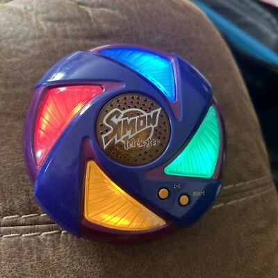 2005 HASBRO SIMON TRICKSTER - Image 1 of 4