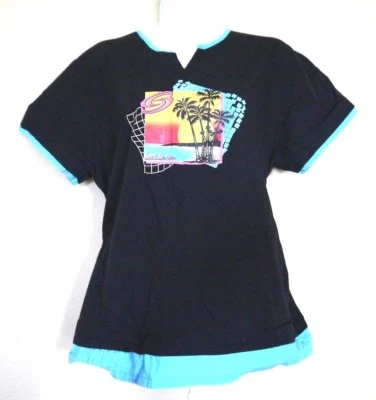 Blusa esfoliante tropical Surf Scrubs tamanho P preta com gráfico de palmeira tubulação azul-petróleo  - Imagem 1 de 4