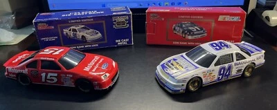 2 bancos fundidos a presión vintage 1/24 #15 Geoff Bodine Ford, Brickyard 400 coche inaugural Foto 1 de 4