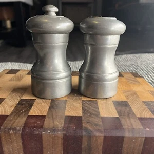 Vtg Acciaio Garantito Saltshaker AND Pepper Grinder Revere Pewter Made In Italy - Picture 1 of 9