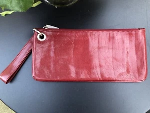 HOBO International Vida Red Distressed Leather Wristlet Clutch Organizer Wallet - Picture 1 of 10