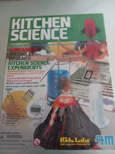 Kitchen Science Kit Educational Toy Kidz Labs 6 Fun Experiments By 4M, 8+ - Picture 1 of 3