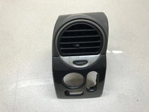02-09 GMC Envoy Trailblazer Driver Izquierdo Ac Tablero Bisel Ventilación de Aire Panel de Ajuste - Imagen 1 de 4