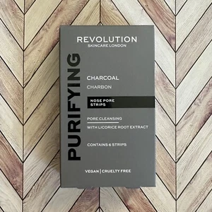Revolution Skincare London Purifying Charcoal Nose Pore Strips - Picture 1 of 1