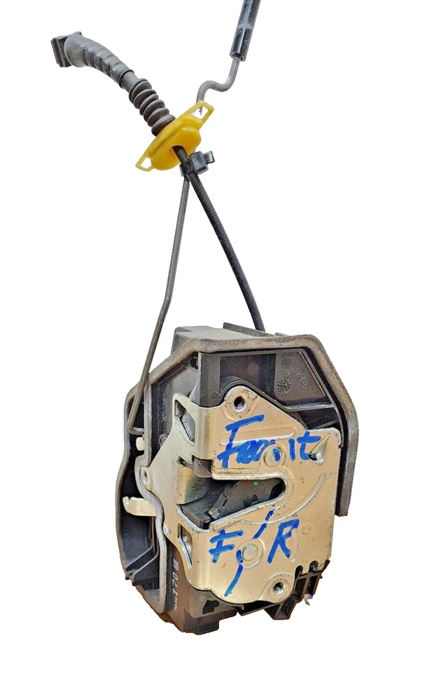 Оригинальный привод замка защелки передней правой двери для BMW 545i 2004–2005 годов выпуска - Изображение 1 из 3