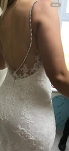 Enzoani designer wedding dress size 10-12 worn once - Picture 1 of 8
