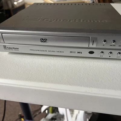 Reproductor de DVD CyberHome CH-DVD 300 Foto 1 de 2