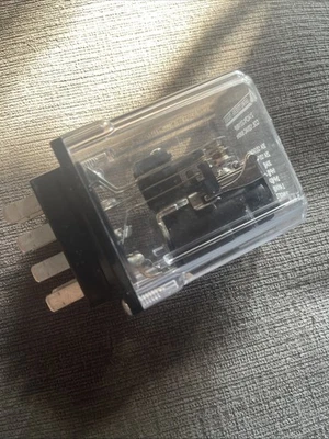 STRUTHERS DUNN #21ACPX-2/21XBXP RELAY - Image 1 of 3