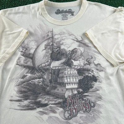 Camiseta De Colección Billabong Calavera Barco Pirata Grande Blanco Crema Inglés Antiguo Y2K Foto 1 de 4