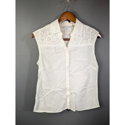 Kim Rogers Petite Md Sleeveless white Blouse w lace Embellishement Summer Causal - Image 1 of 4
