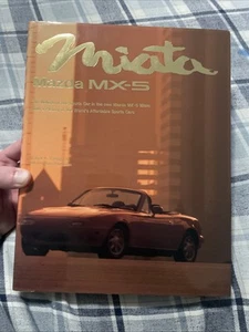 Miata: Mazda Mx-5 Jack K. Yamaguchi, Jonathan Thompson hardcover Collectible - - Foto 1 di 6