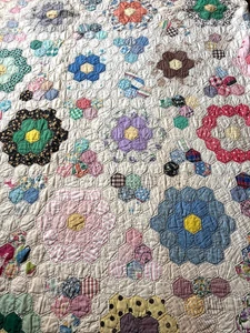 Edredón de retazos hexagonal multicolor abuelas flor jardín hecho a mano 96"x82" - Imagen 1 de 3