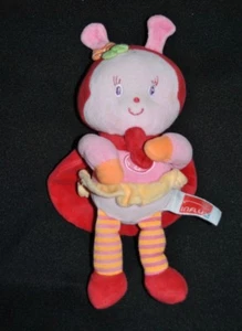 Plüsch Kuscheltier Marienkäfer INFLUX CORA Puppe rosa rot Herz bestickt grüner Knoten - Bild 1 von 3