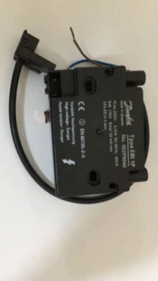 **  1PC  NEW   Danfoss   052F0040   free  shipping - Image 1 of 3