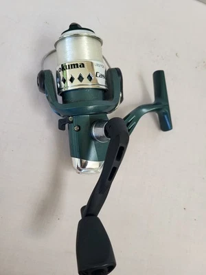 Vintage Okuma Cascade CS-20 Fishing Spinning Reel 5.2:1 Ratio - Image 1 of 4