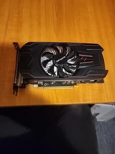 SAPHIRE AMD Radeon RX 560 4GB GDDR5 Graphics Card  - Picture 1 of 4
