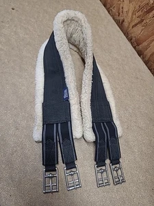 Shires Soft Thick Fleece Lined girth, Black/White ,41”.(ref. 275R) - Picture 1 of 7