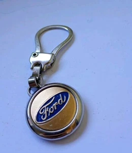 1990s FORD DEALER ITALY MODENA , , keychain FORD DEALER Sassuolo MODENA - Picture 1 of 4