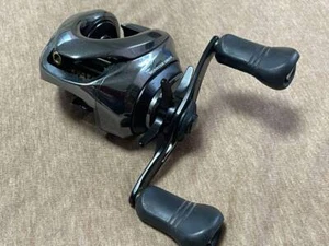 Shimano Antares 18 DC MD XG linker Griff Köderrolle schwarz gebraucht - Bild 1 von 4