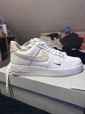 Nike Air Force 1 Low - Bild 1 von 2
