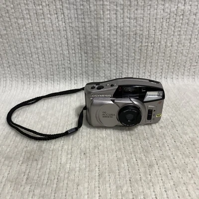 Olympus Accura Zoom XB 700 35mm Point & Shoot Film Camera - Image 1 of 4