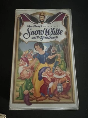 Plz Help Snow White Dwarfs (VHS, 1994) Walt Disney’s Masterpiece 10/10 Rare - Image 1 of 4