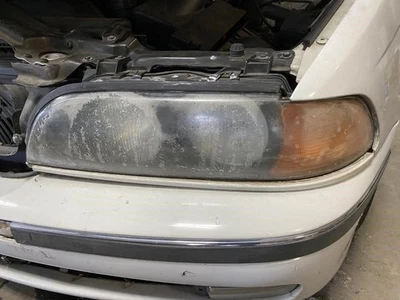 Faro halógeno izquierdo conductor compatible con 98-00 BMW 528i 1737636 Foto 1 de 4