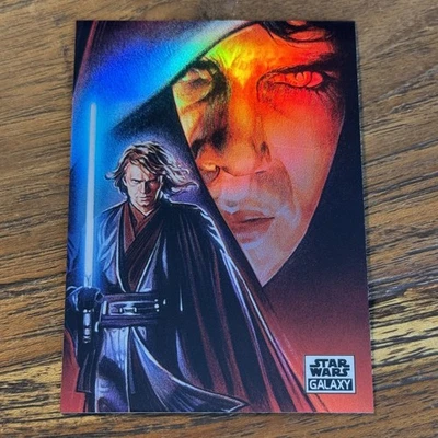 Tarjeta refractor cromada Anakin Skywalker 2021 Topps Star Wars Galaxy #39 Foto 1 de 3