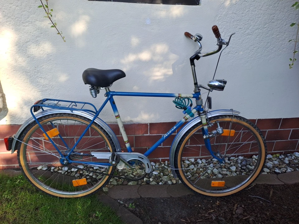 Retro Fahrrad, 90er Jahre, Fa. Alvia Modell 286, 26er Räder, sehr guter Zustand  - Bild 1 von 4