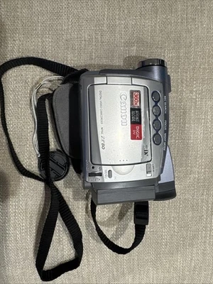 Canon ZR80 Mini DV Camcorder No Battery Untested - Image 1 of 2
