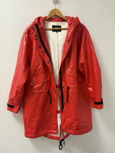 Impermeable ZARA TRF Outerwear Rojo Charol Con Capucha Talla XL - Imagen 1 de 14
