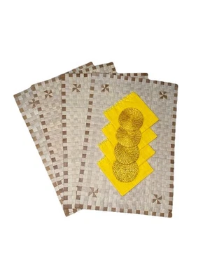 Set of 4 Vintage Woven Bamboo Rattan Placemats Pinwheels MCM W/Napkins Coasters - Image 1 of 4