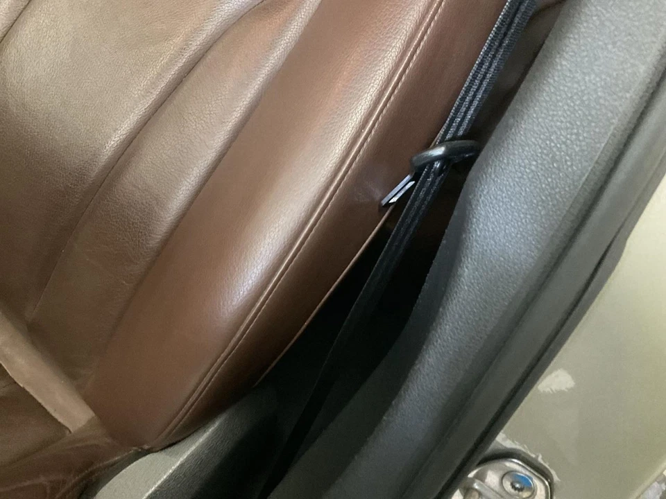 Cinto de segurança dianteiro VIN Fp 7º e 8º dígitos balde assento compatível com 09-17 AUDI Q5 5126795 - Imagem 1 de 1