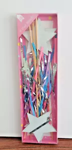 Pack 6 STAR WANDS SILVER GLITTERY STREAMERS PARTIES FUN DRESS UP PRINCESS/ FAIRY - Picture 1 of 2