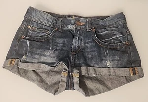 BERSHKA BSK Collection Women US 4 Eur 34 Distressed Cuffed Denim Jean Shorts - Picture 1 of 6