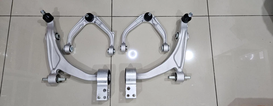 Alfa Romeo 159/Brera/Spider Upper & Lower Arm - Image 1 of 4