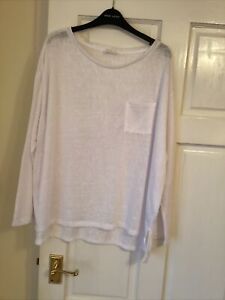 SIZE L WHITE T SHIRT FROM H & M LONG SLEEVES