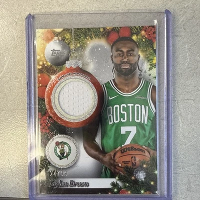 2025-2026 Topps Holiday Jaylen Brown Jogo Usado Mem Relíquia Prata /99 #PR-JB - Imagem 1 de 2