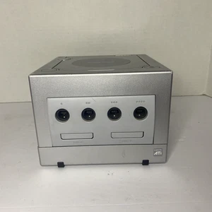 Consola Nintendo GameCube - Solo consola - Plateada - Probada/funciona - Imagen 1 de 7